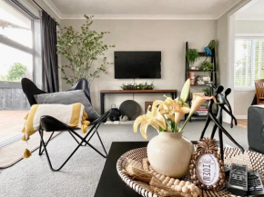 M&K Home with central air condition, 4 bedrooms, by Chartwell Shopping Centre